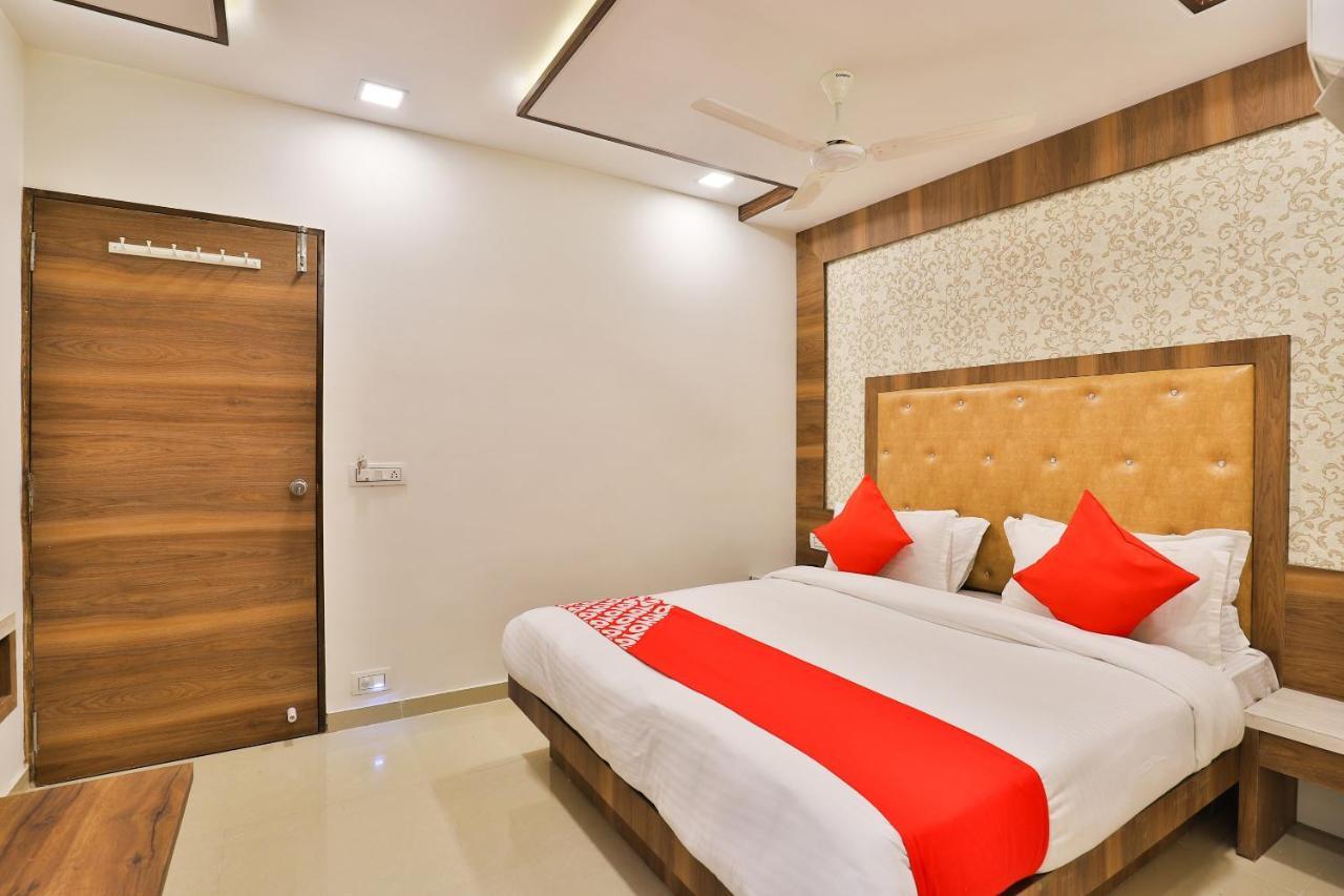 Oyo 24950 Hotel Shree Balaji Residency Ahmadábád Kültér fotó